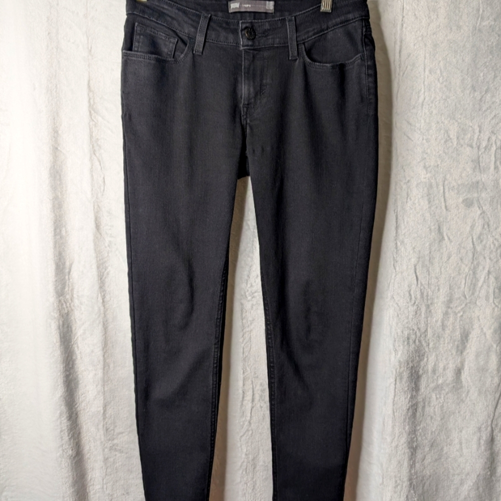 Women's Black Leggings Jeans By Levi's. Size 28x28.
